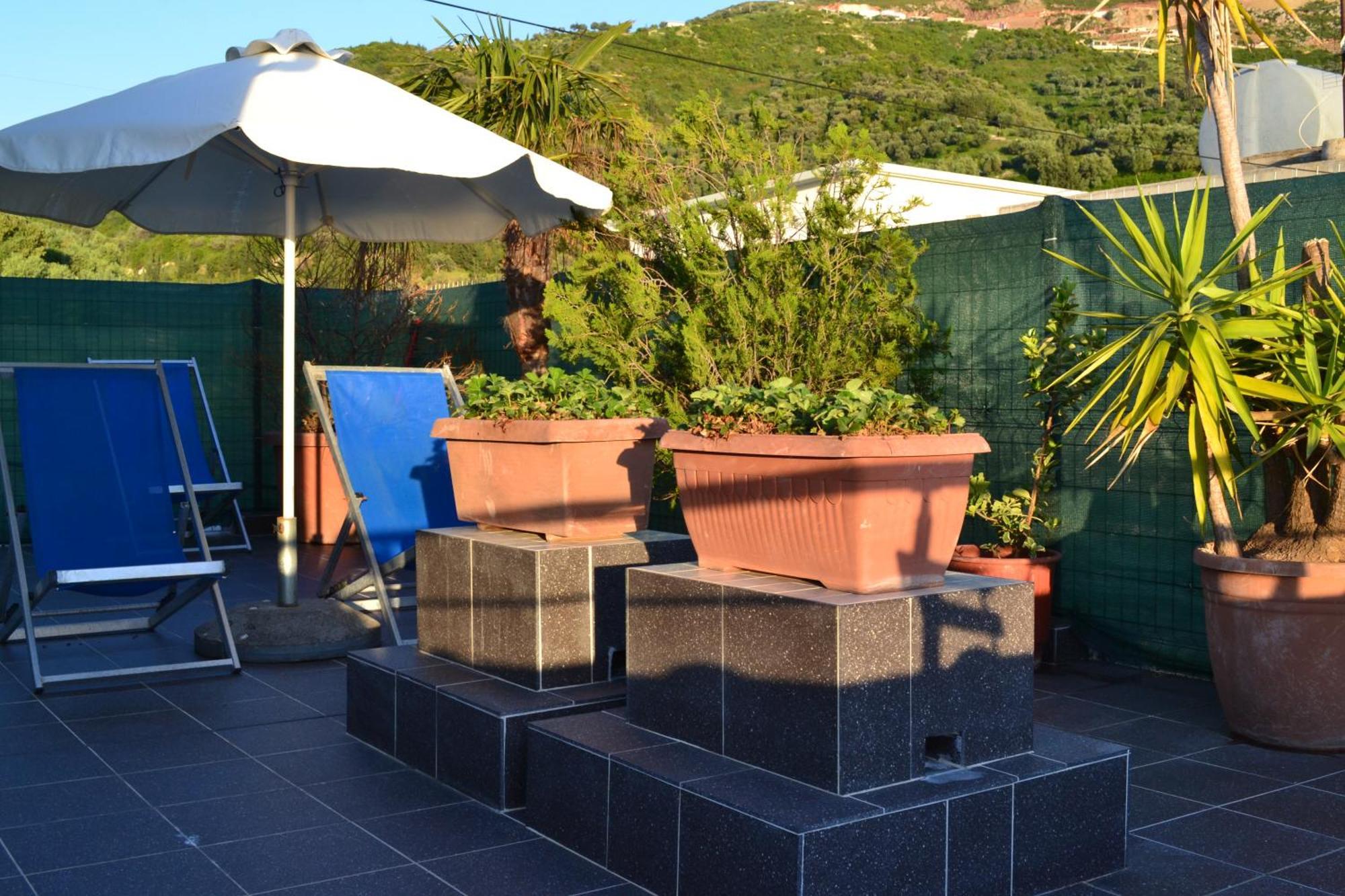דירות Vlorë Seaview Penthouse Terrace & Garage מראה חיצוני תמונה