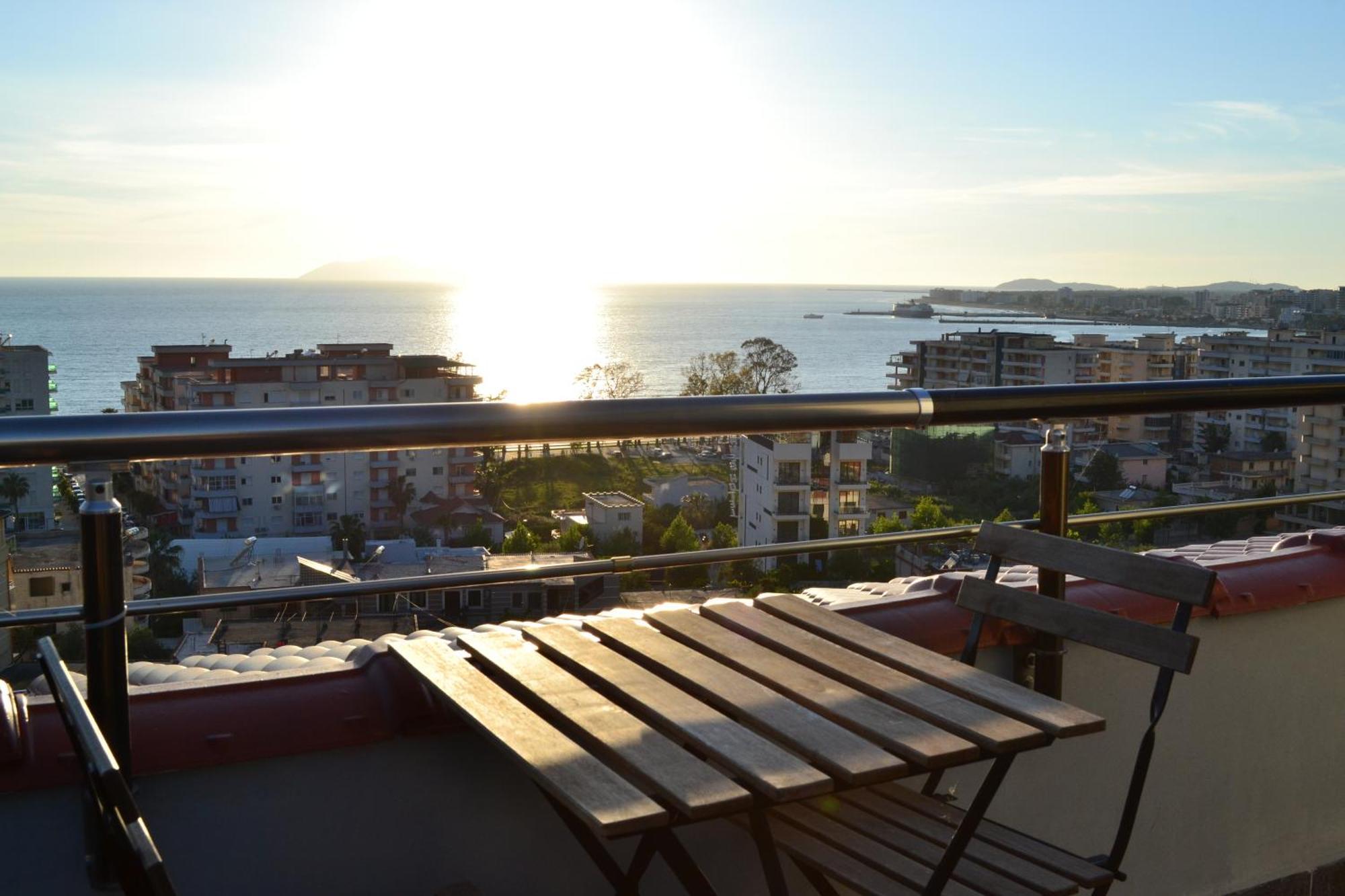 דירות Vlorë Seaview Penthouse Terrace & Garage מראה חיצוני תמונה