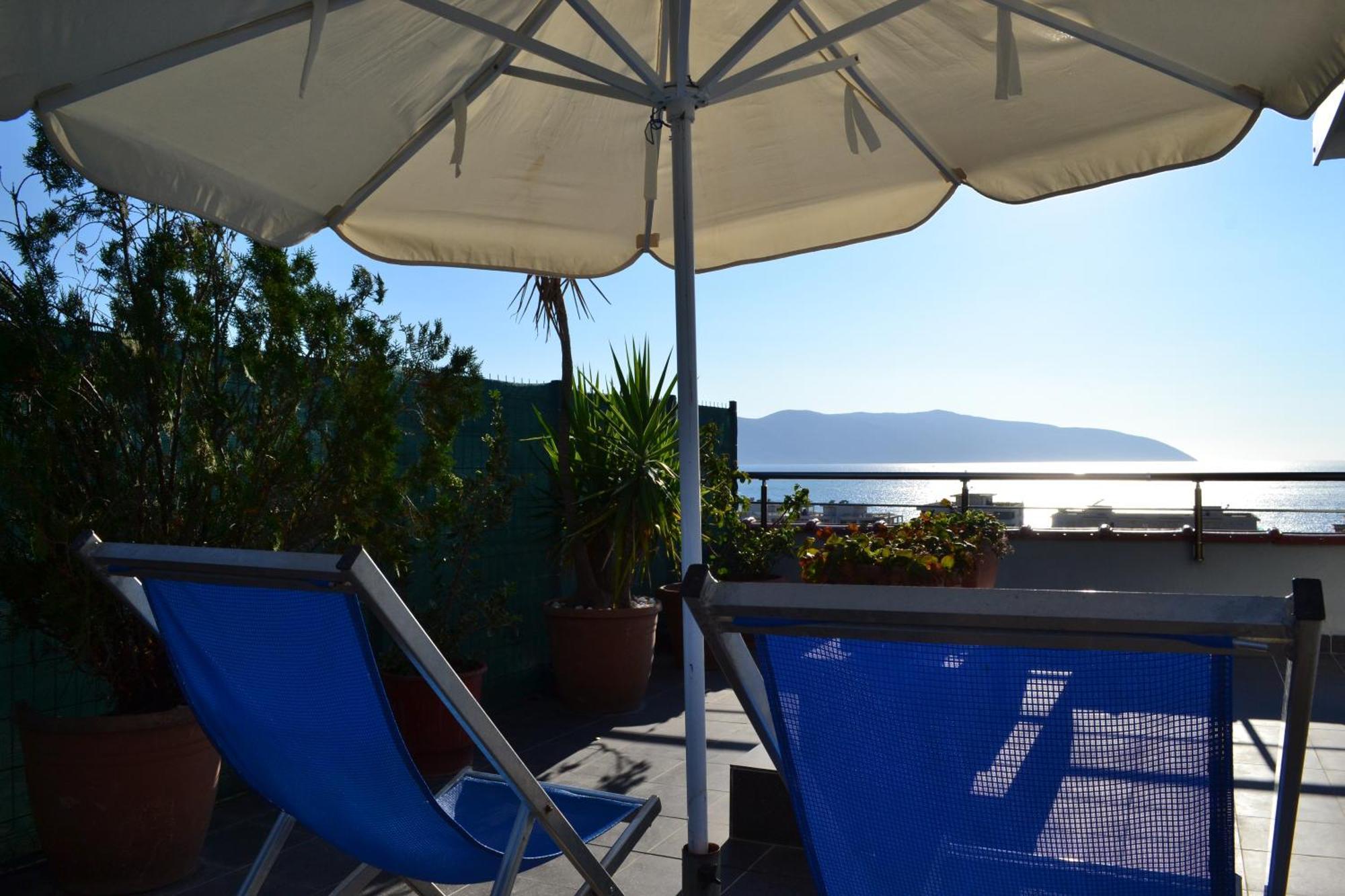 דירות Vlorë Seaview Penthouse Terrace & Garage מראה חיצוני תמונה