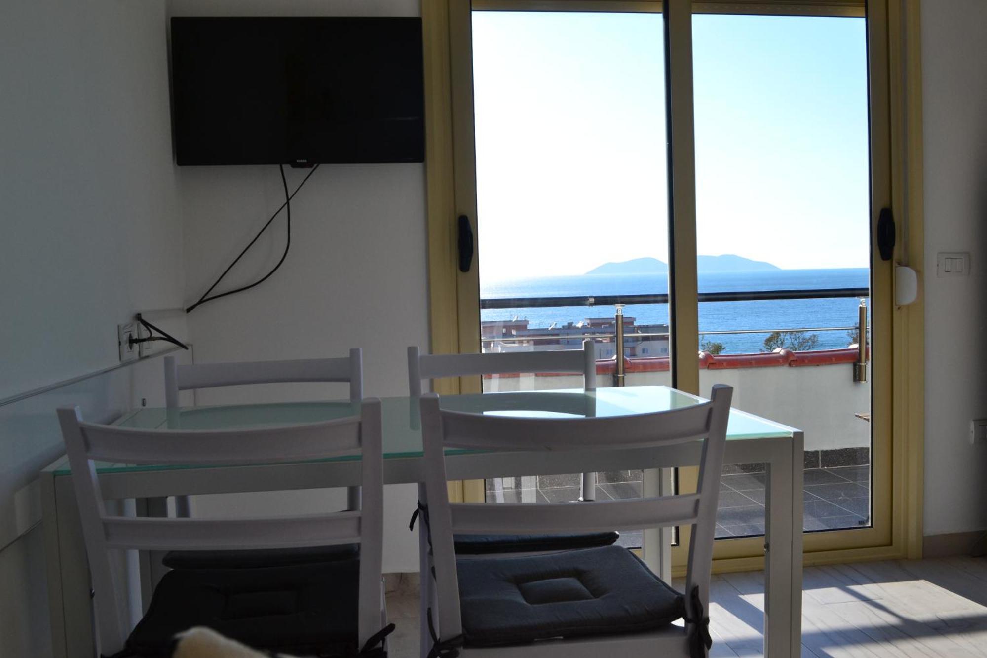דירות Vlorë Seaview Penthouse Terrace & Garage מראה חיצוני תמונה