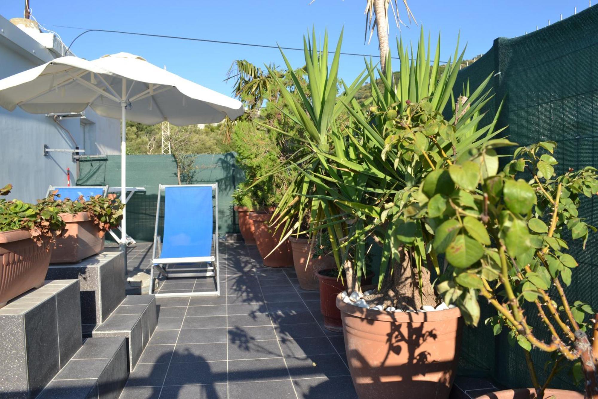 דירות Vlorë Seaview Penthouse Terrace & Garage מראה חיצוני תמונה