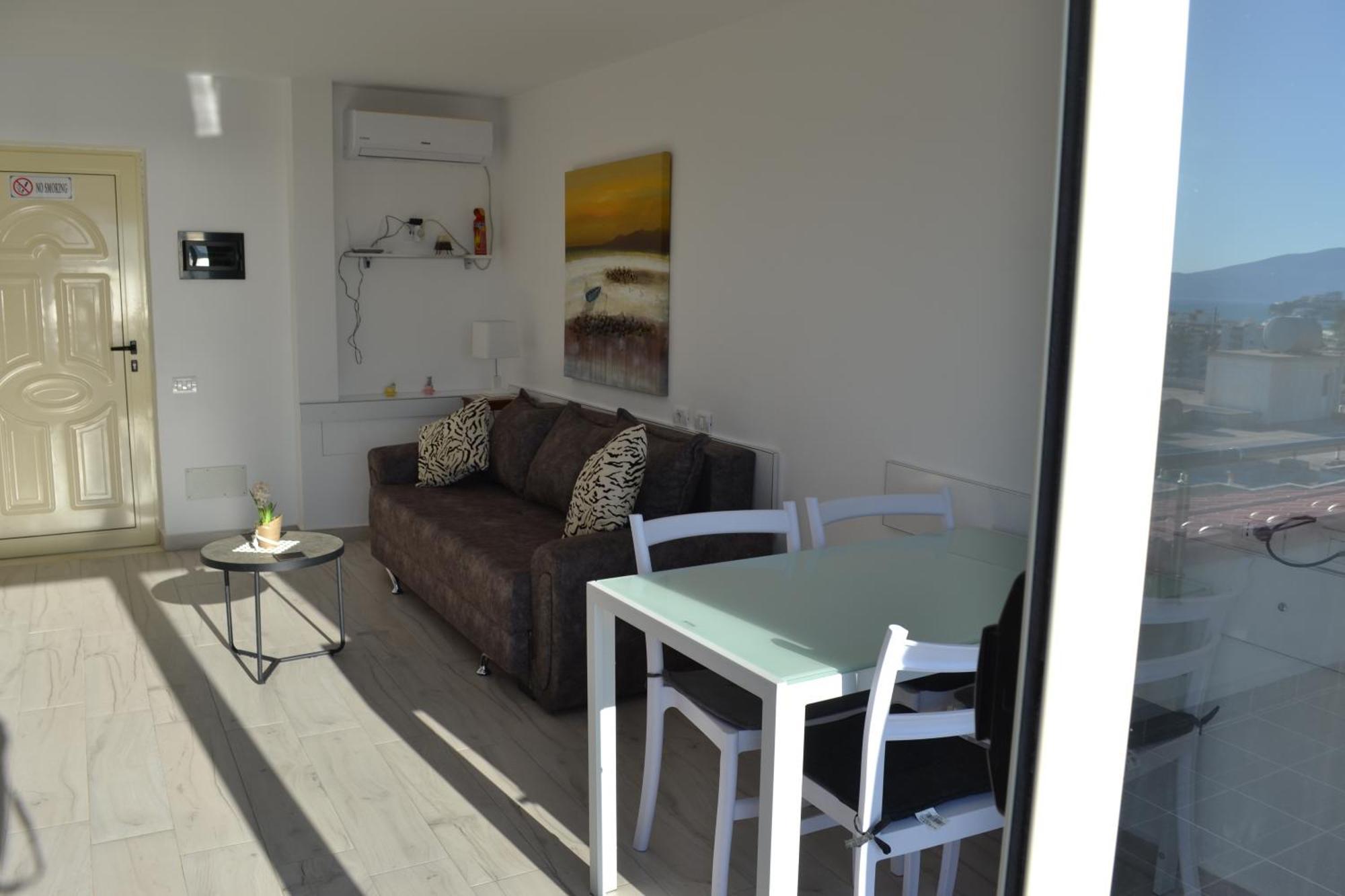 דירות Vlorë Seaview Penthouse Terrace & Garage מראה חיצוני תמונה